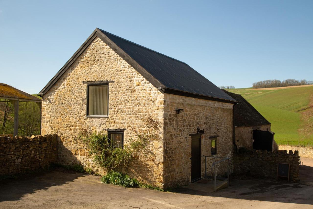 On The Brook Villa Bruton Bagian luar foto
