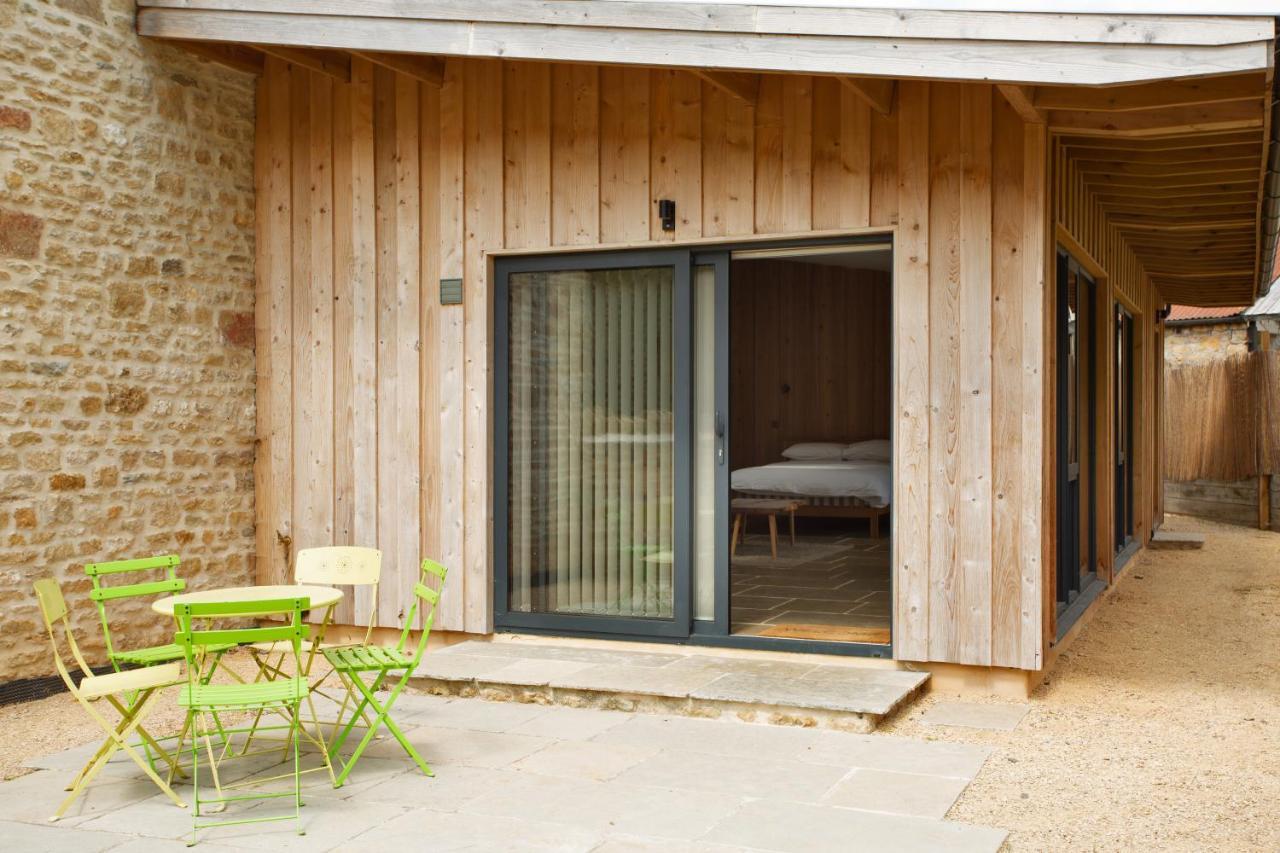 On The Brook Villa Bruton Bagian luar foto